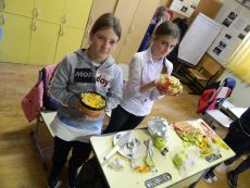 Sanatate = alimentatie + miscare